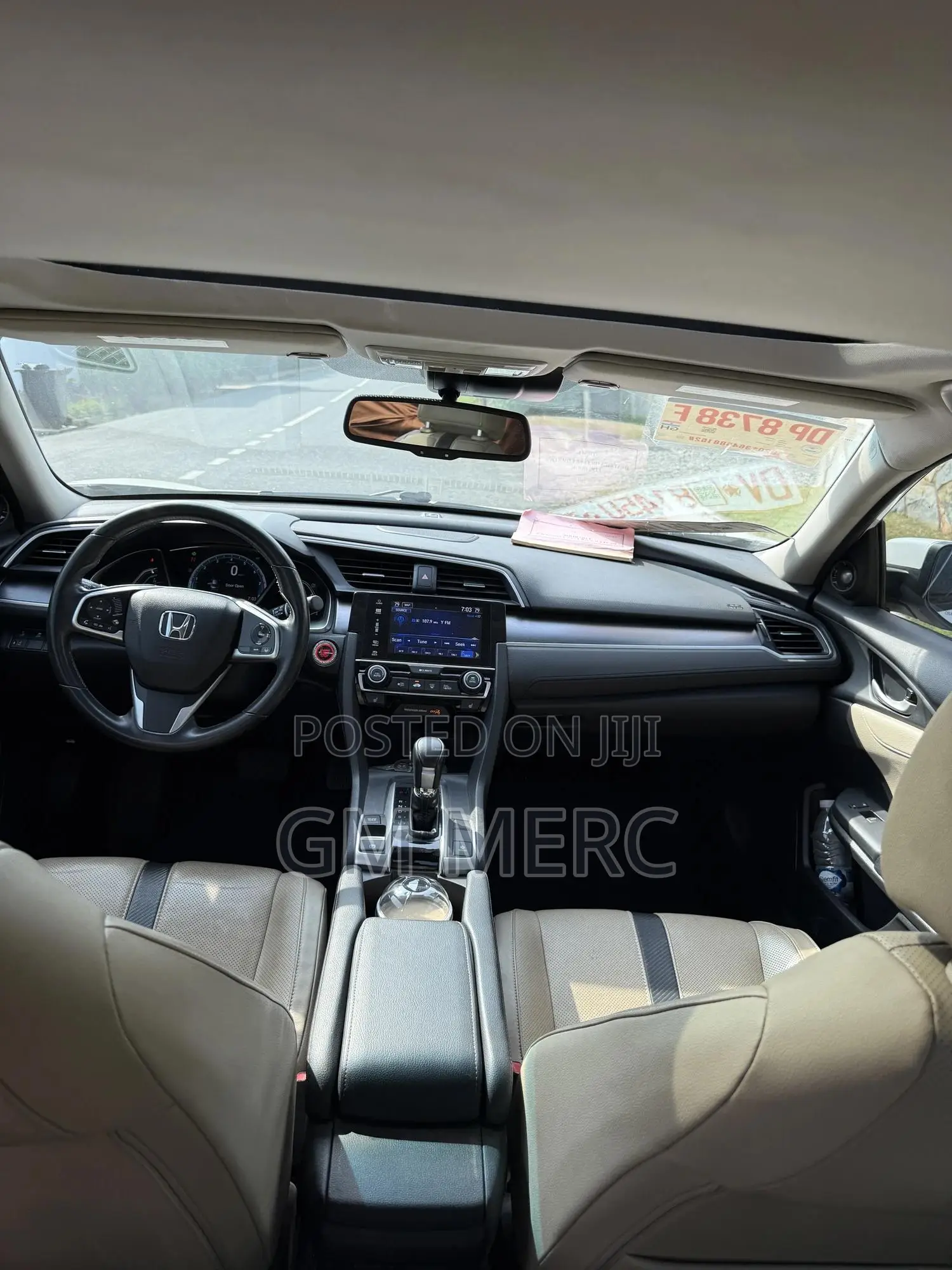 Honda Civic Touring Sedan 2018 White