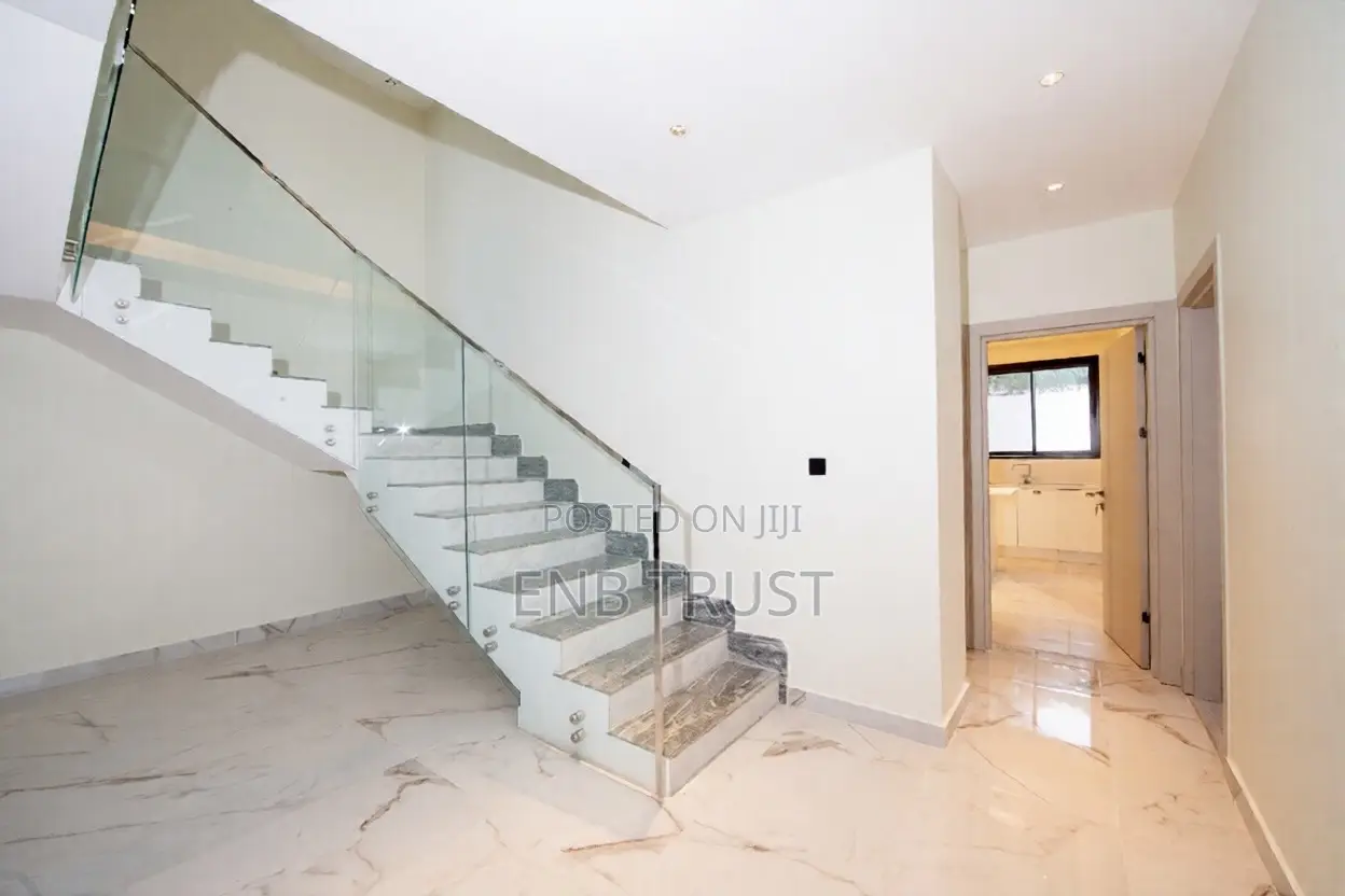5bdrm Duplex in Cantonments, US Embassy Area for rent