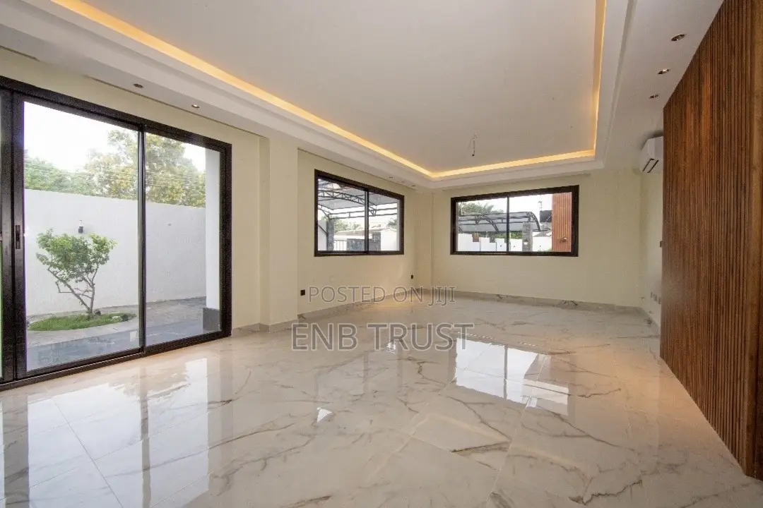 5bdrm Duplex in Cantonments, US Embassy Area for rent