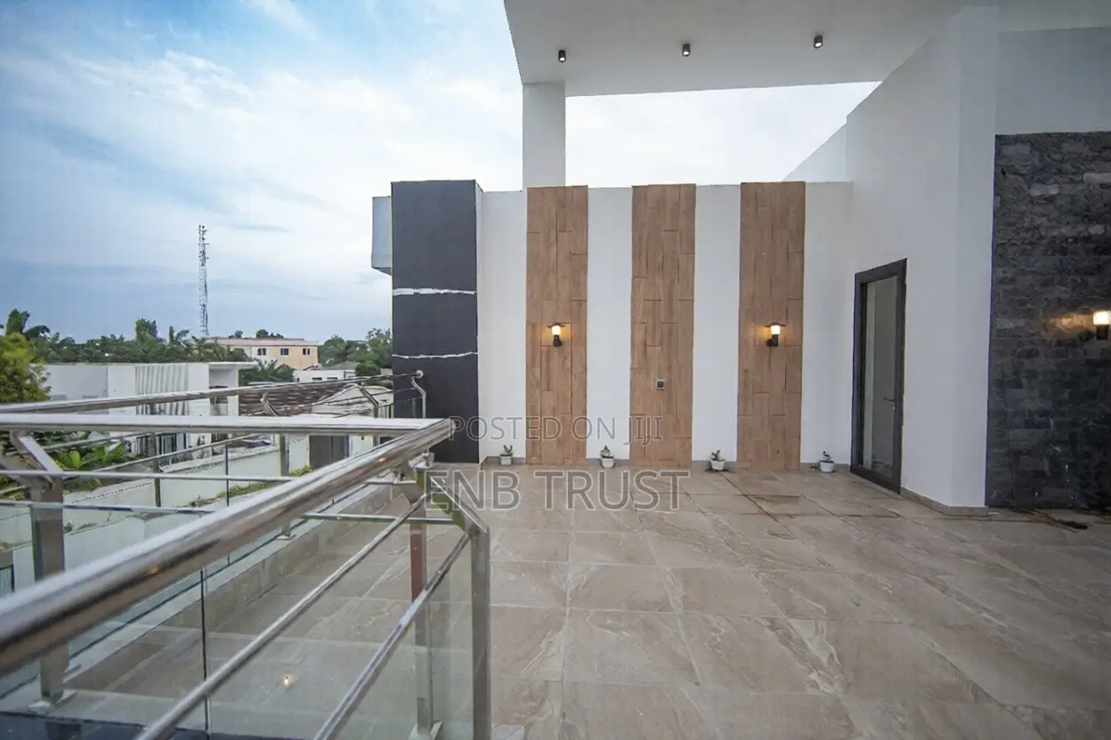 5bdrm Duplex in Cantonments, US Embassy Area for rent