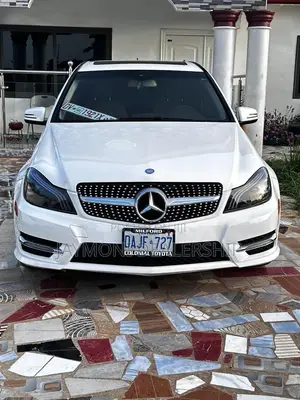 Mercedes-Benz C250 2014 White