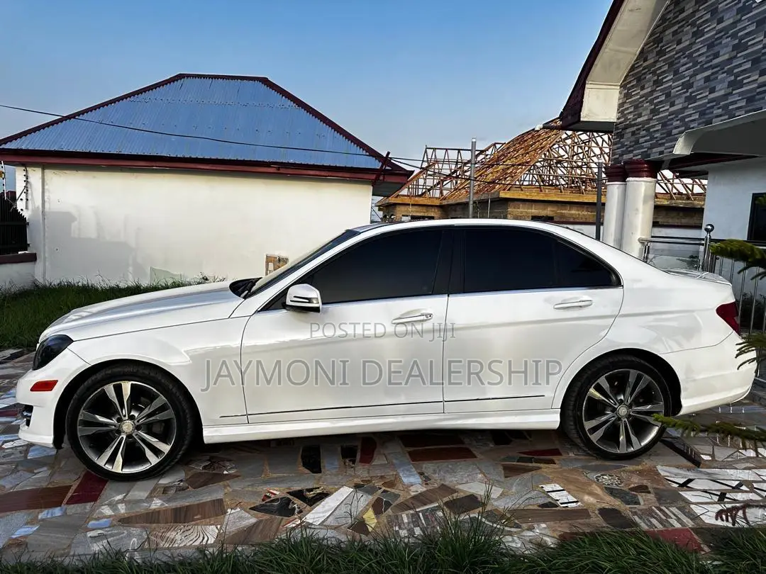 Mercedes-Benz C250 2014 White