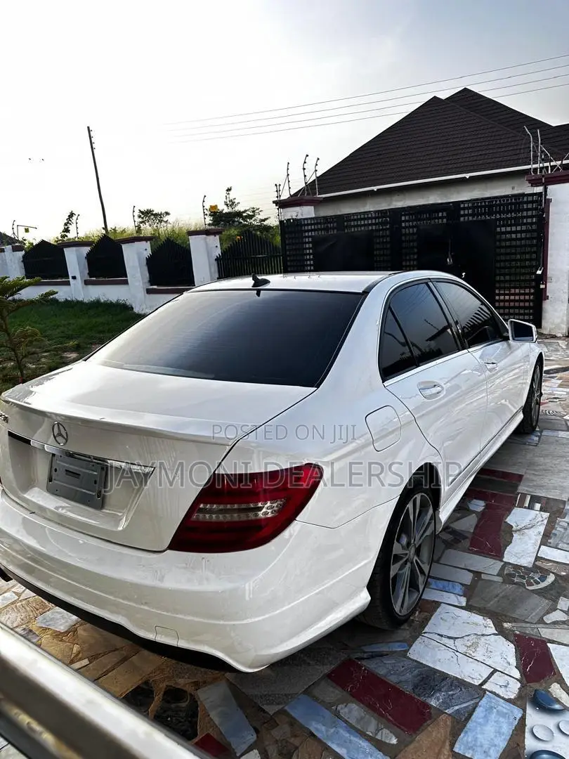 Mercedes-Benz C250 2014 White