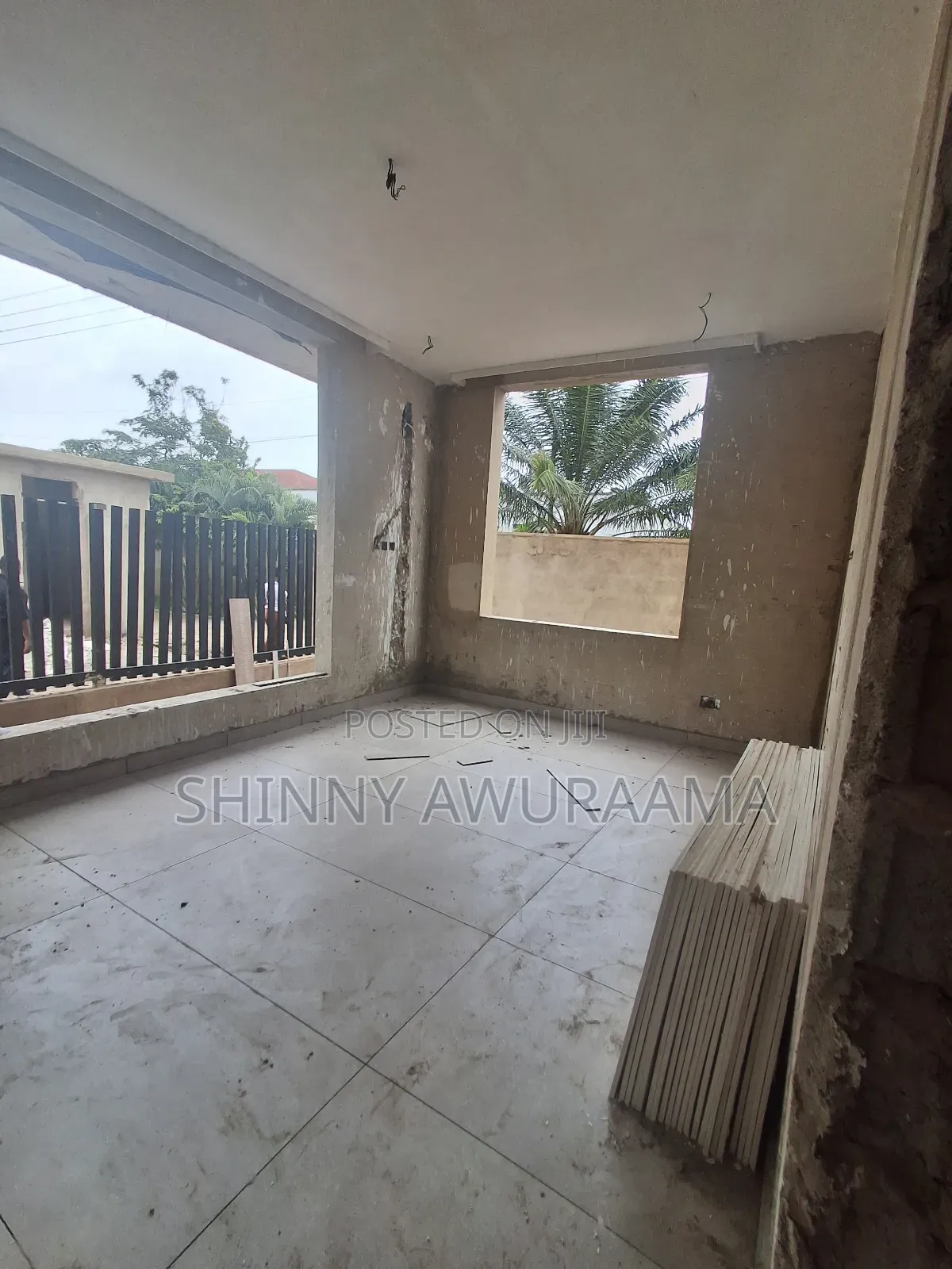 4bdrm Townhouse/Terrace in East Legon for sale