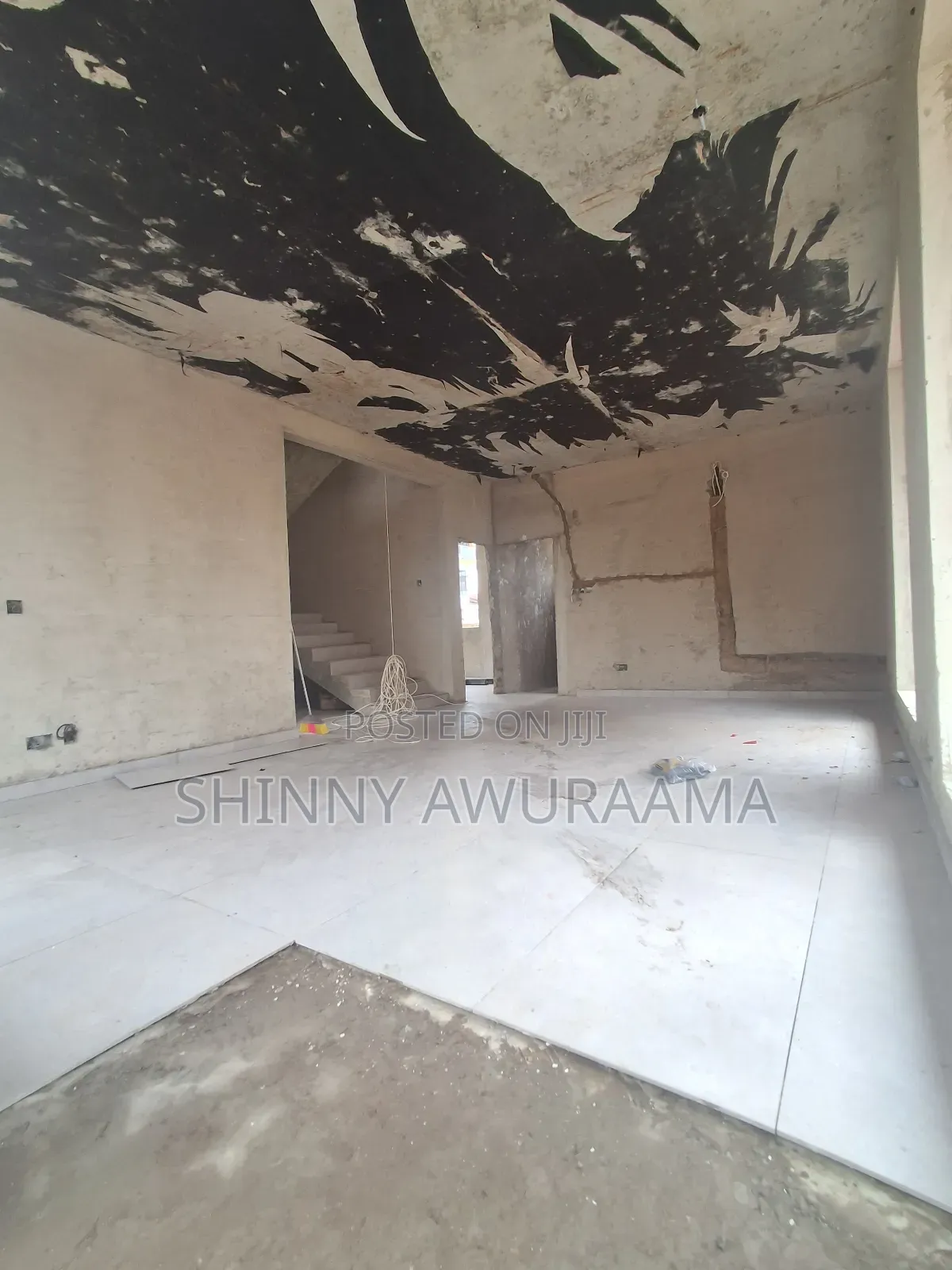 4bdrm Townhouse/Terrace in East Legon for sale