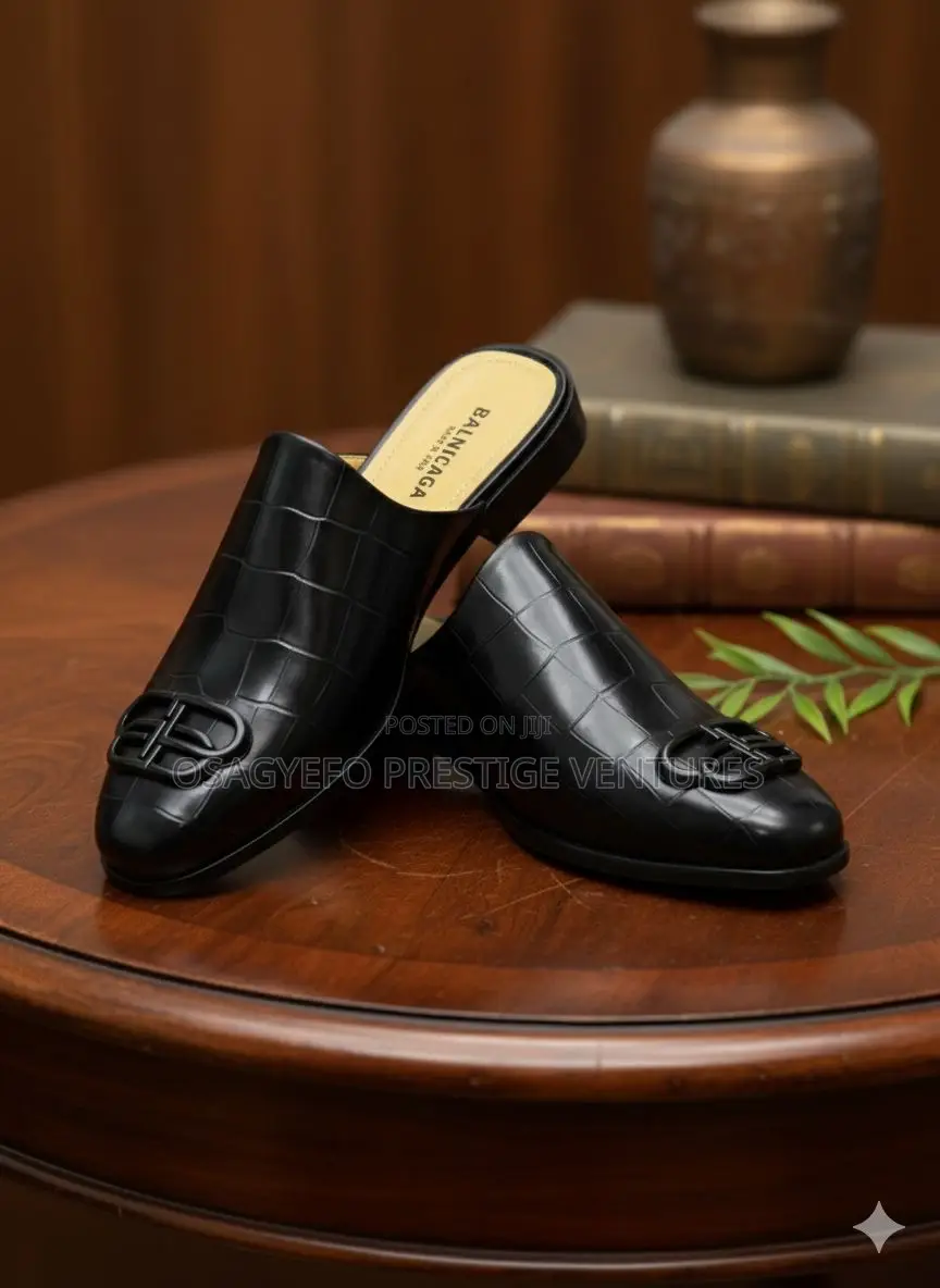 High Quality Balenciaga Half Shoe Black