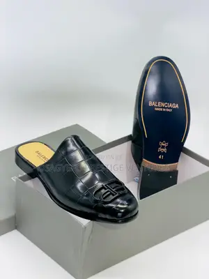 High Quality Balenciaga Half Shoe Black