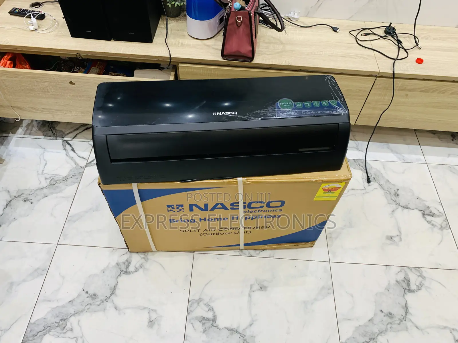 Netter Deals on Nasco Black 2.5hp Split R410 Air Conditioner
