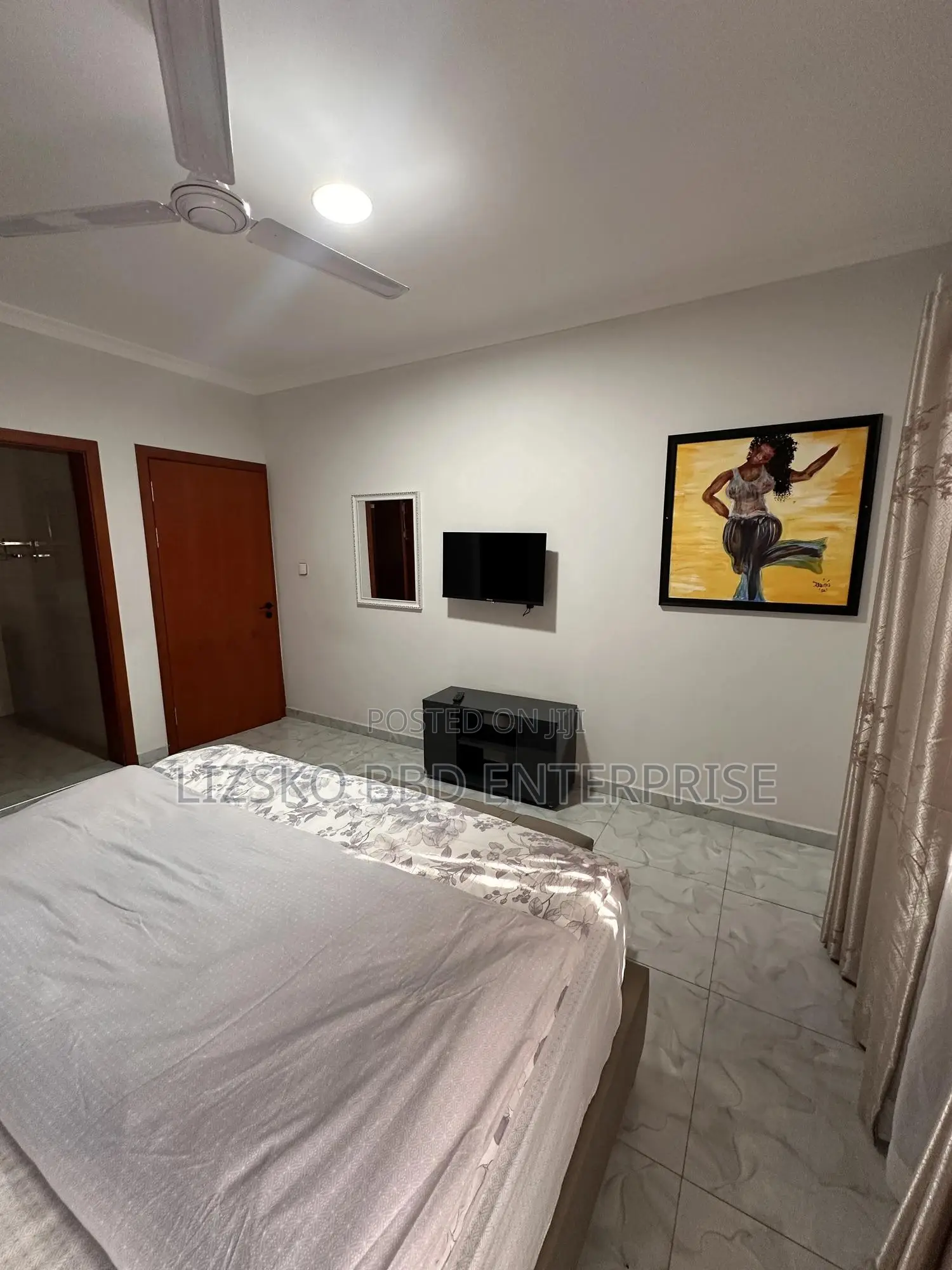 Furnished 5bdrm Mansion in North Legon for sale