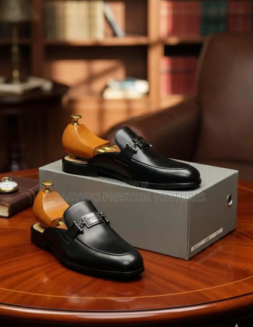 High Quality Morizio Half Shoe Black