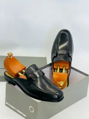 High Quality Morizio Half Shoe Black