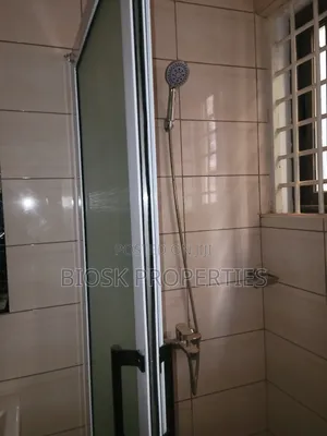 2bdrm Apartment in Biosk Properties, Malejor for rent