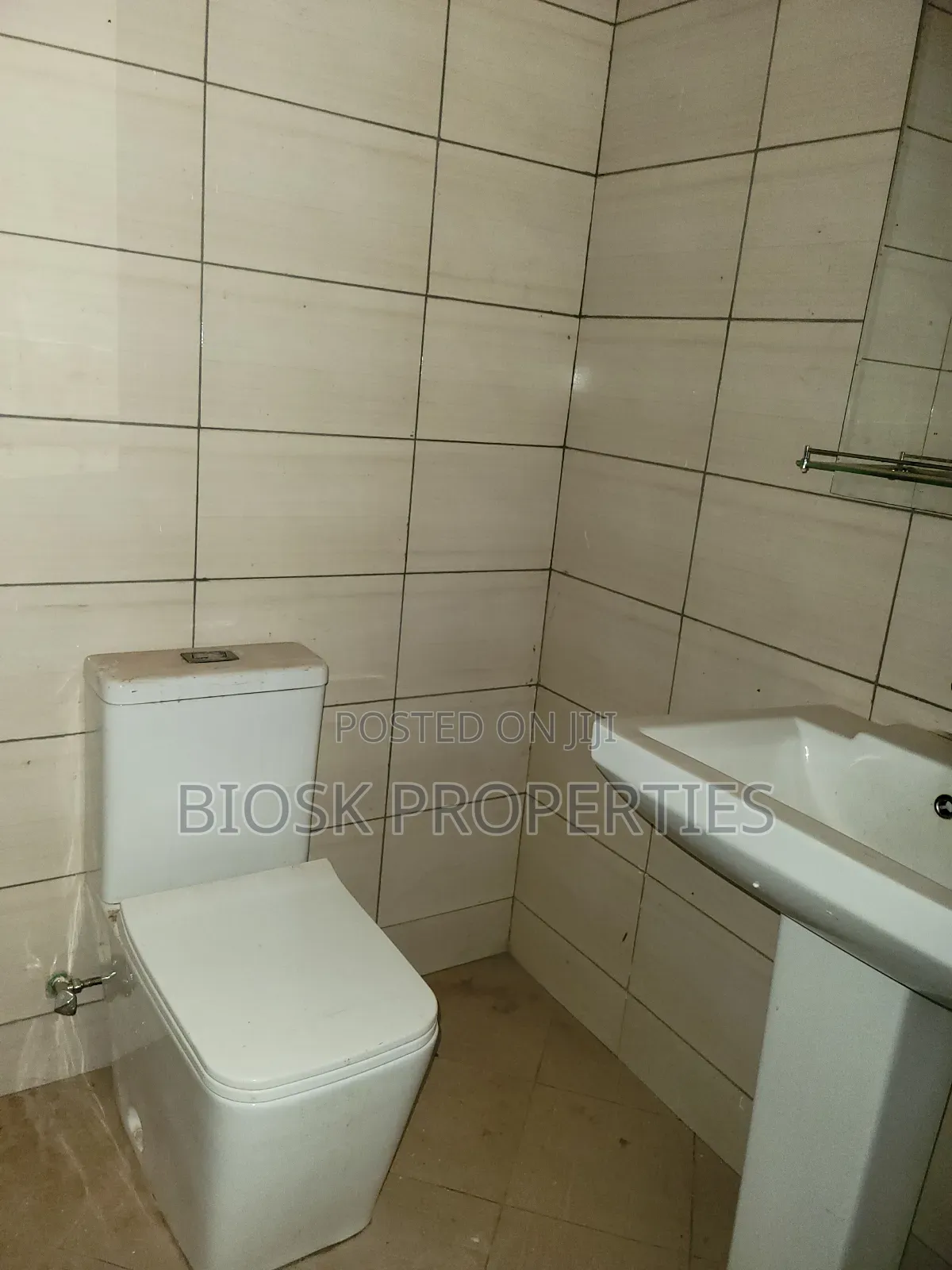 2bdrm Apartment in Biosk Properties, Malejor for rent
