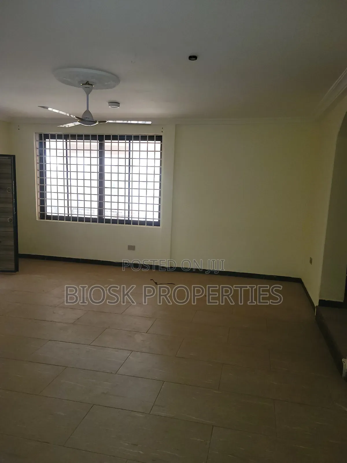 2bdrm Apartment in Biosk Properties, Malejor for rent