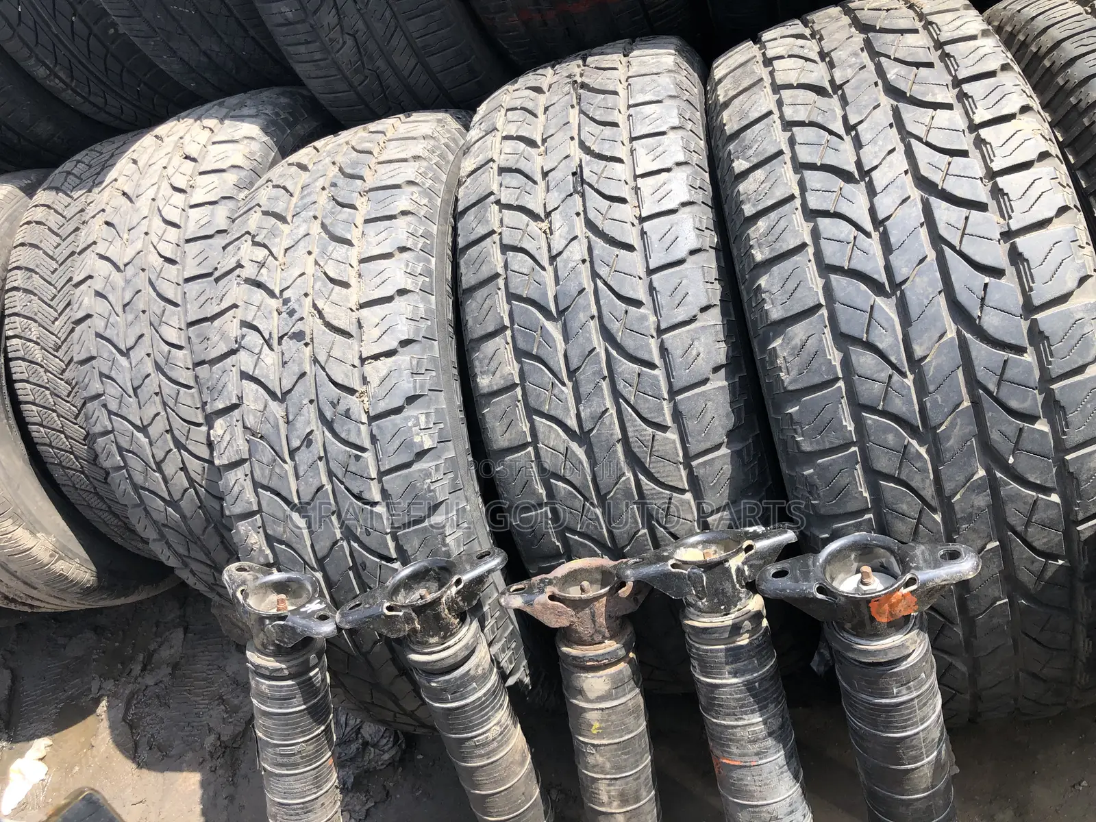 Dodge Durango Shocks Absorbers and All Other Durango Parts Available