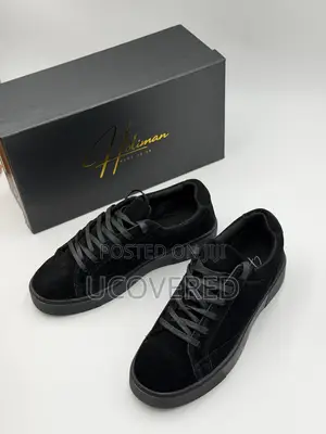 New Holiman Quality Sneakers