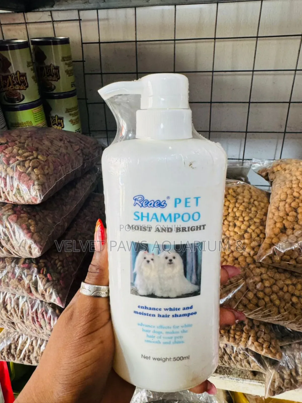 Thick Whitening Shampoo for Dogs