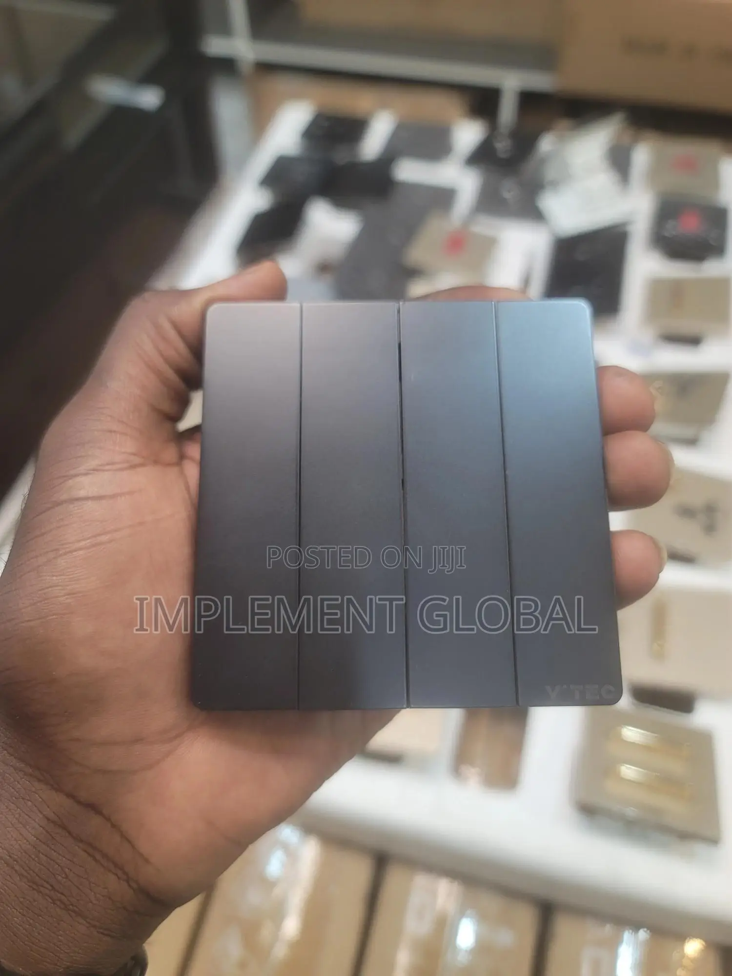 4 Gang Switch - Black