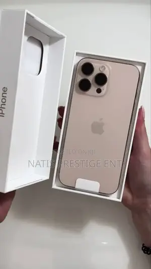 New Apple iPhone 16 Pro Max 256 GB Gold
