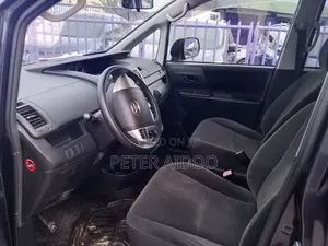 Toyota Voxy 2011 Black
