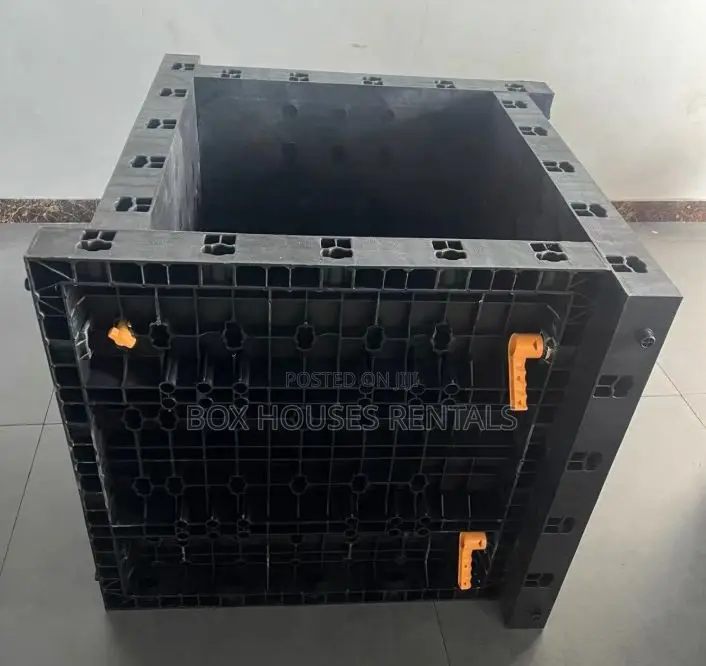 Plastic Pillar Molds