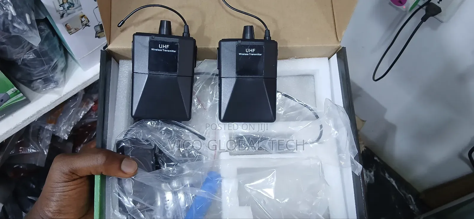 Uhf Wireless Transmitter
