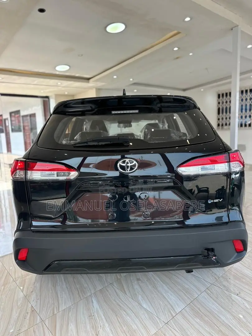 New Toyota Corolla Cross Hybrid 2025 Black