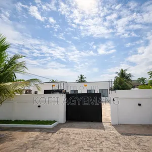 Furnished 3bdrm Villa in Achimota for rent