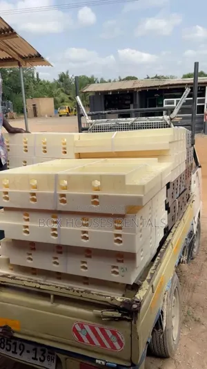 Plastic Pillar Molds
