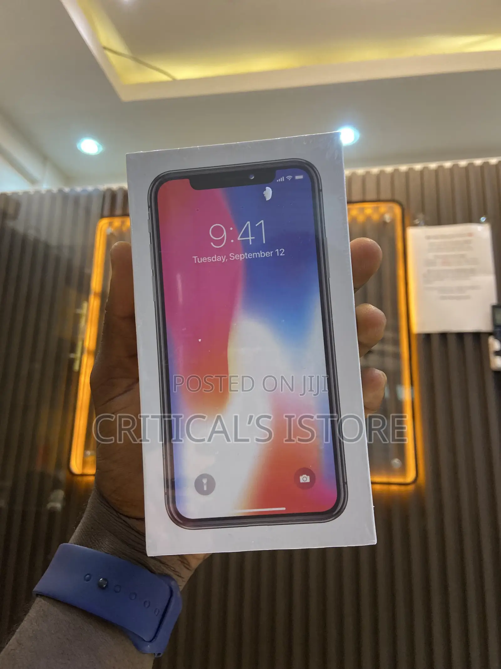 New Apple iPhone X 256 GB Black