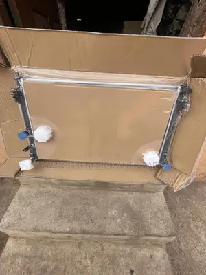 Toyota Rav 4 Hybrid 2020 2021 2022 Radiator