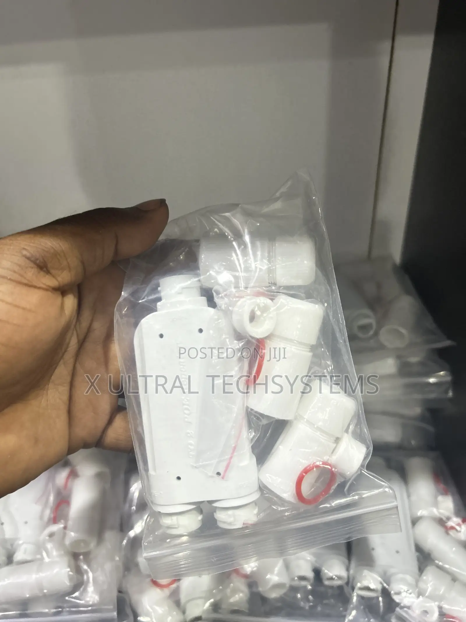 Waterproof Poe Extender 1 In 2 Out