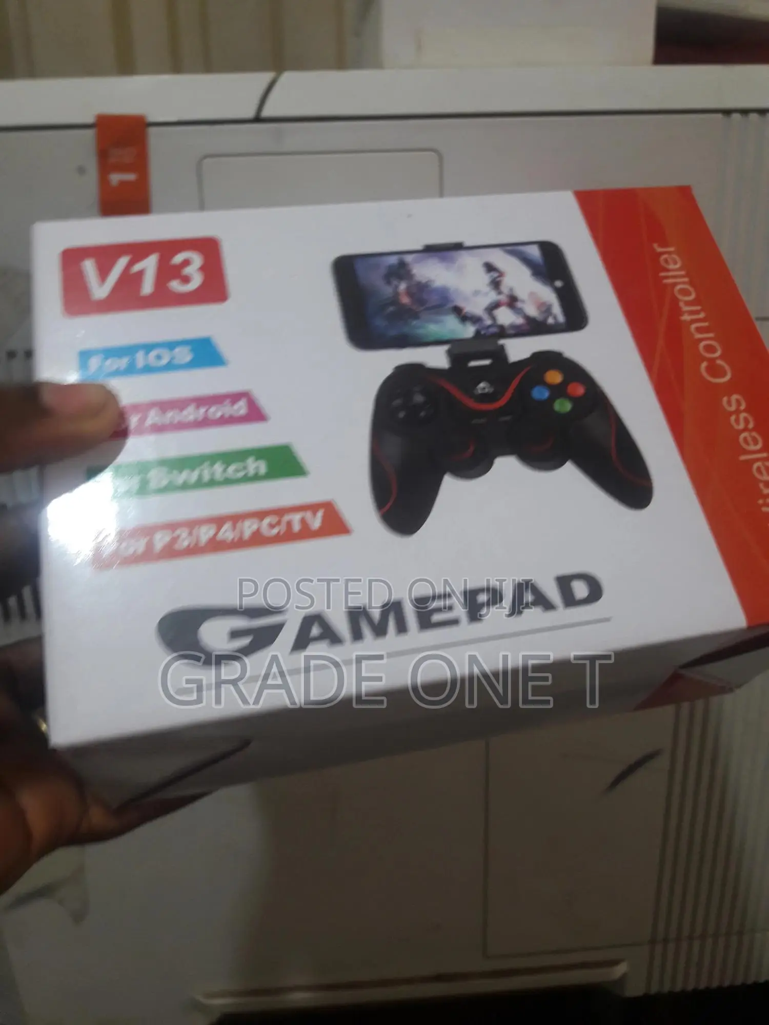 Promo: V13 Gamepad