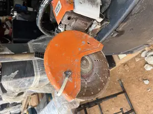 Petrol / Engine Concrete Cutting Machine