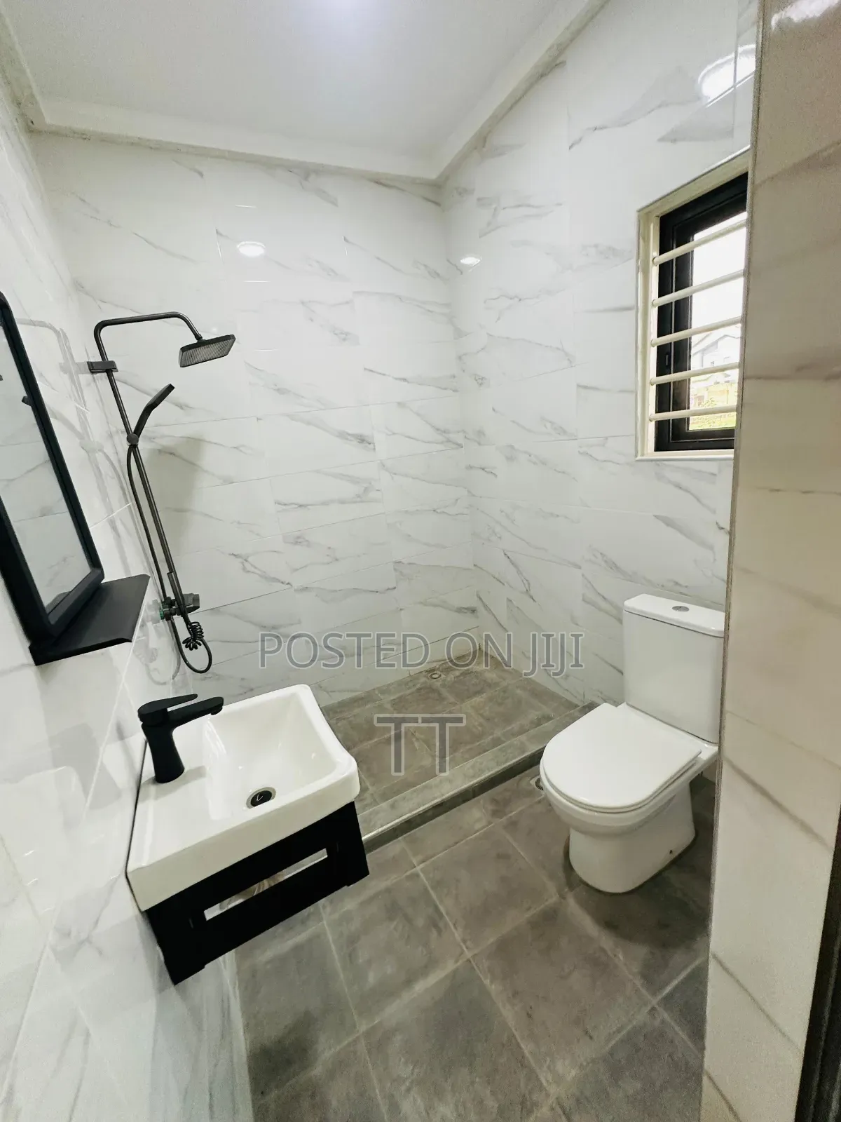 1bdrm Apartment in Teshie Manna for rent