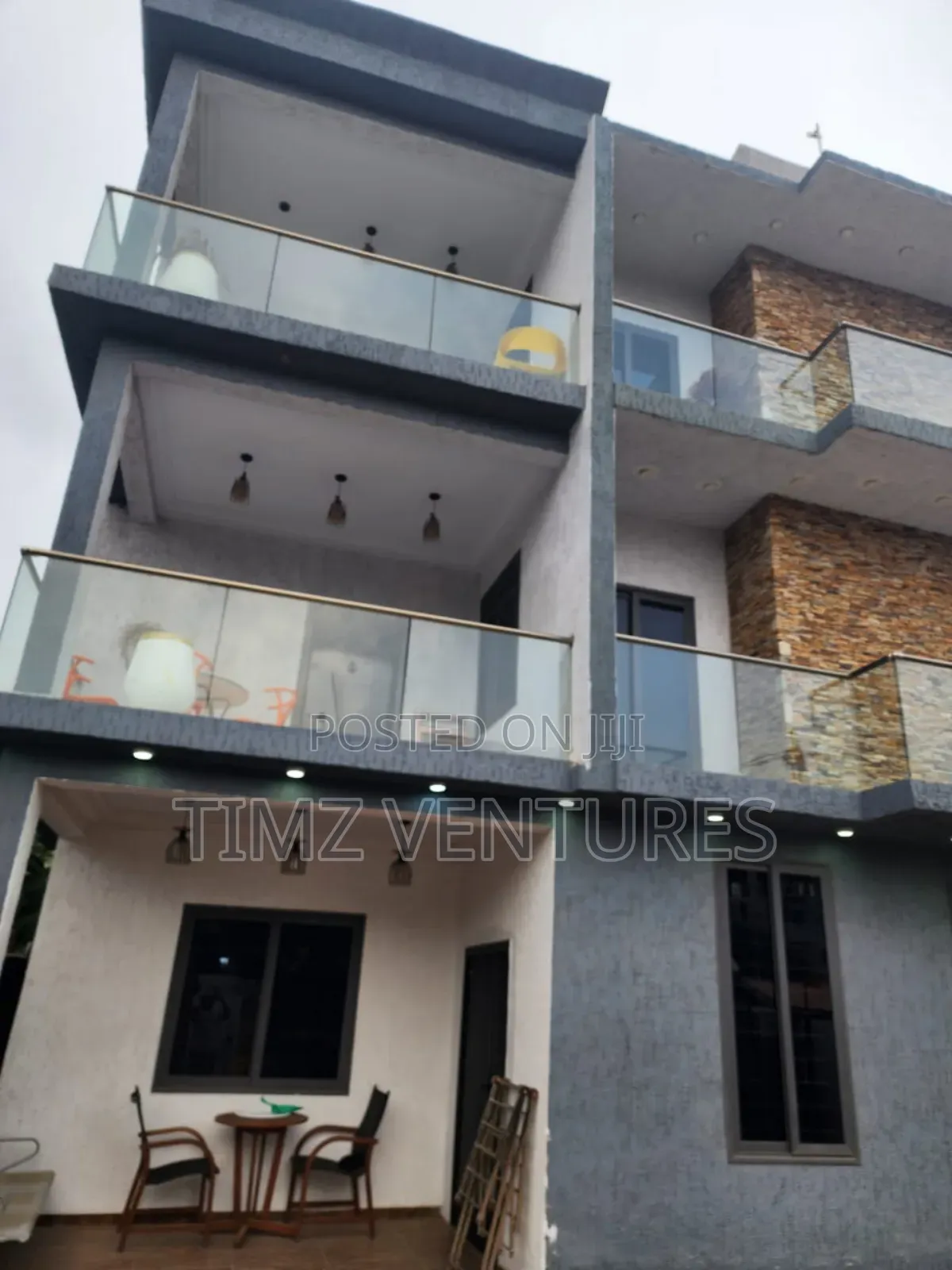 2 Bedroom Apartment for Short Stay