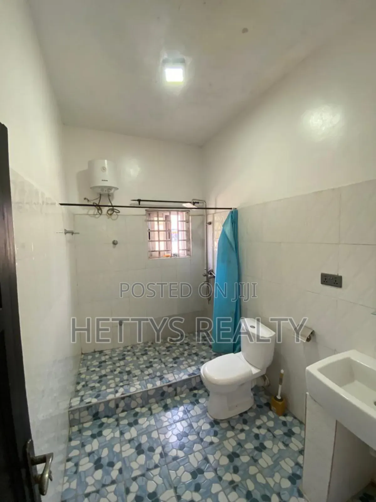 2bdrm Apartment in North Legon for rent
