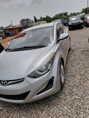 Hyundai Elantra 2015 Silver