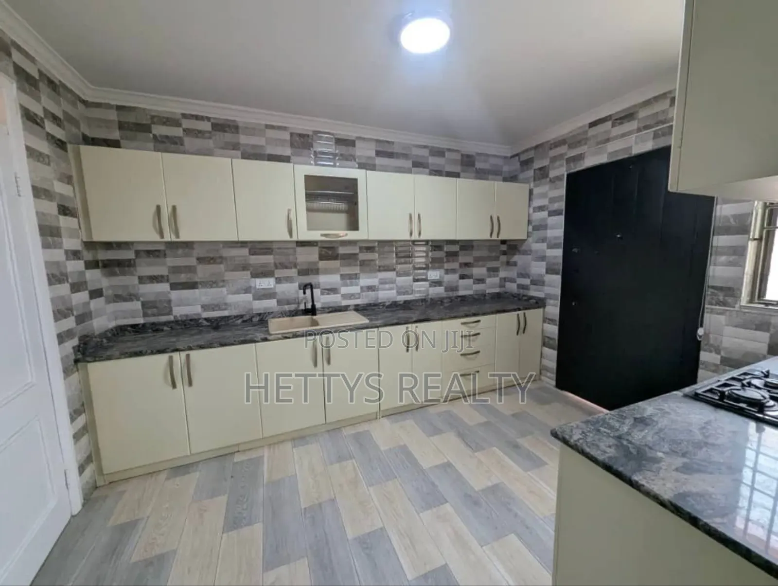 4bdrm House in A&C Mall Area for rent