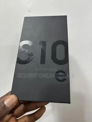 New Samsung Galaxy S10e 128 GB Black