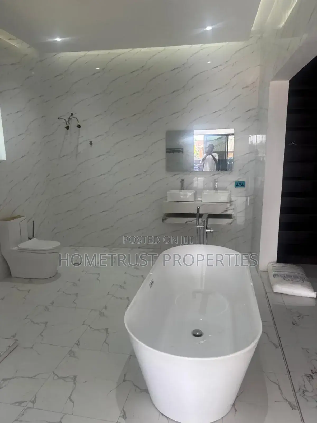 4bdrm Duplex in Hometrust Properties, Haatso for sale