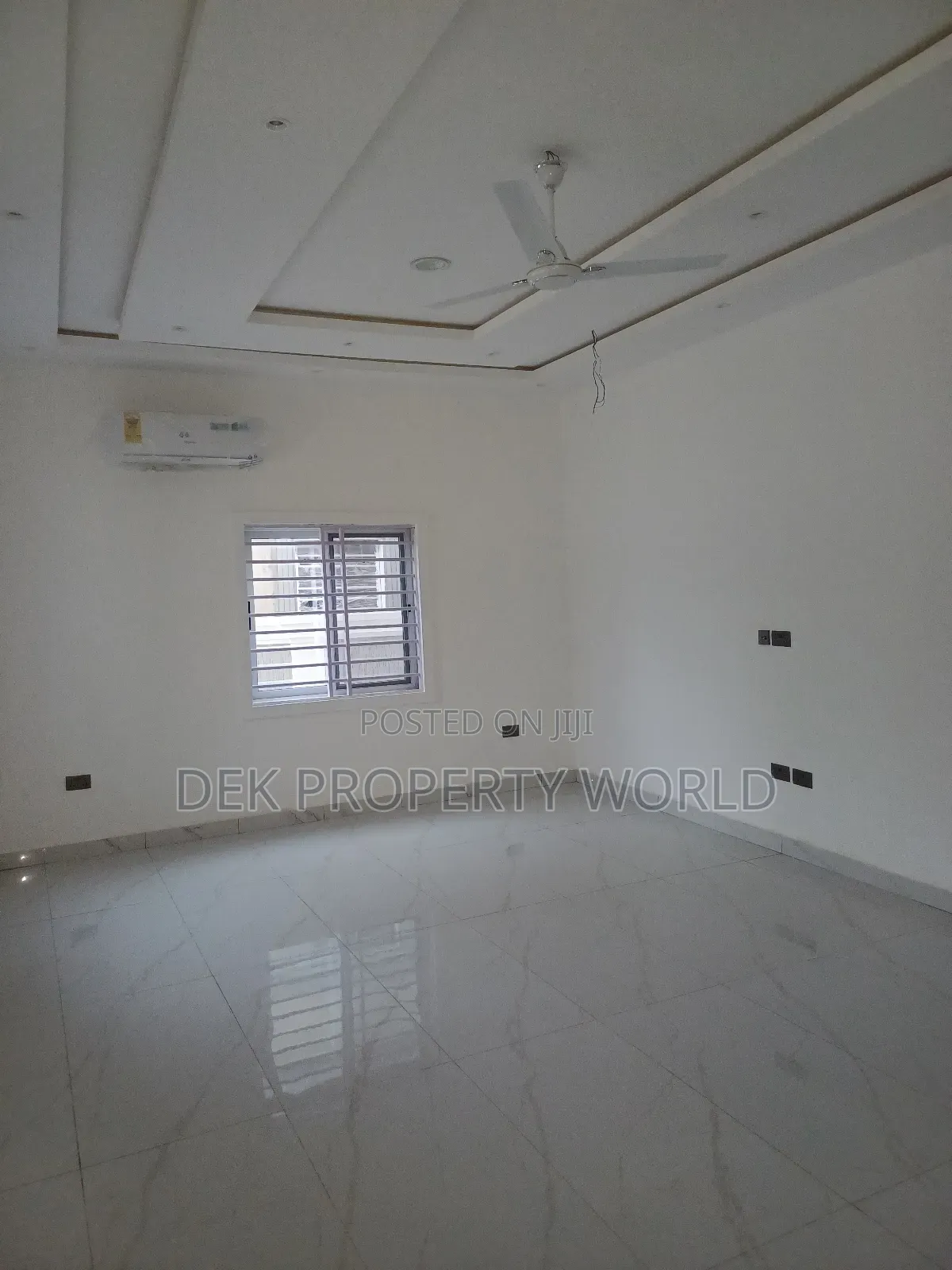 3bdrm House in Pokuase for sale
