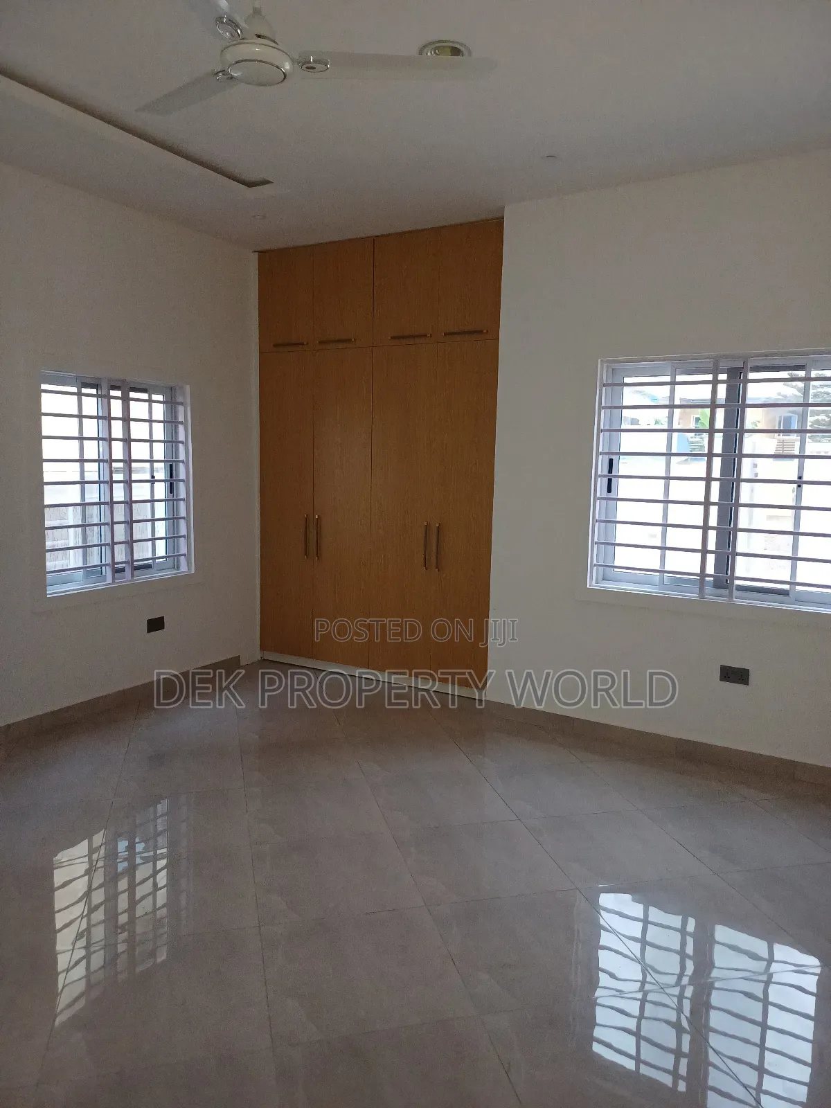3bdrm House in Pokuase for sale