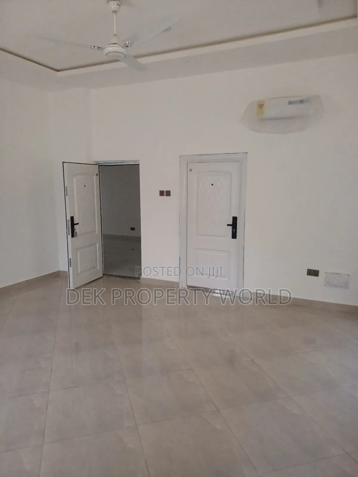 3bdrm House in Pokuase for sale