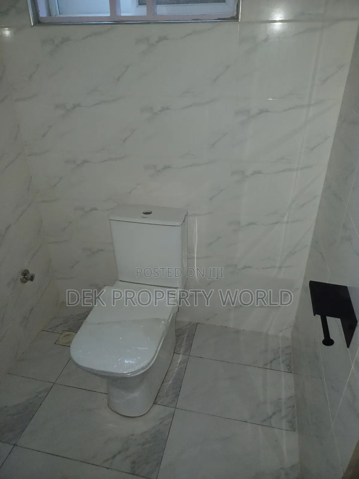 3bdrm House in Pokuase for sale