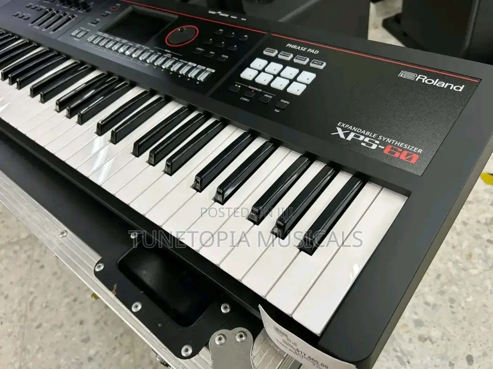 Roland Xps-60 61keys Expandable Keyboard Synthesizer