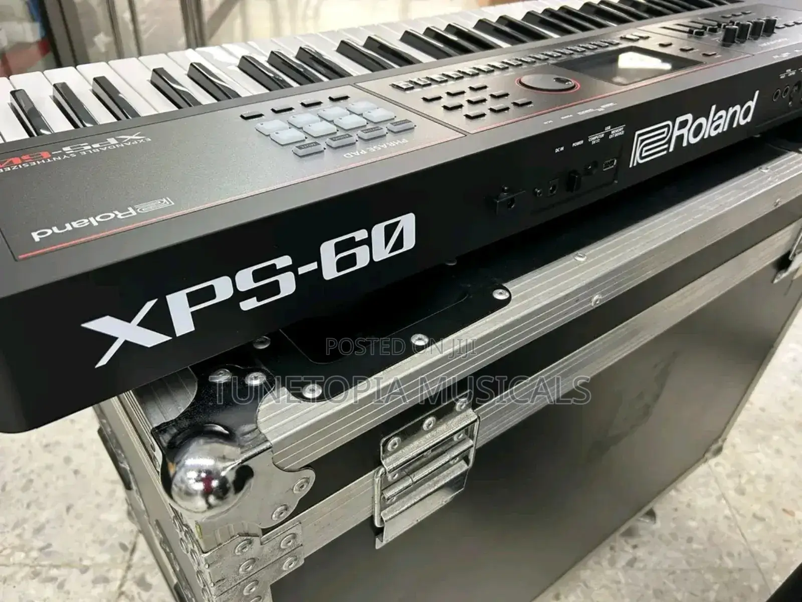 Roland Xps-60 61keys Expandable Keyboard Synthesizer