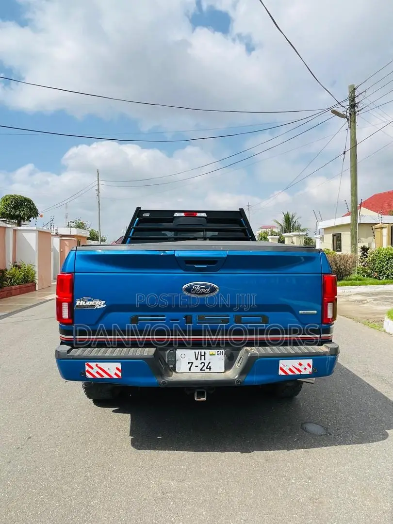 Ford F-150 Lariat 4x4 SuperCab Styleside 8 ft. box 163 in. WB 2020 Blue