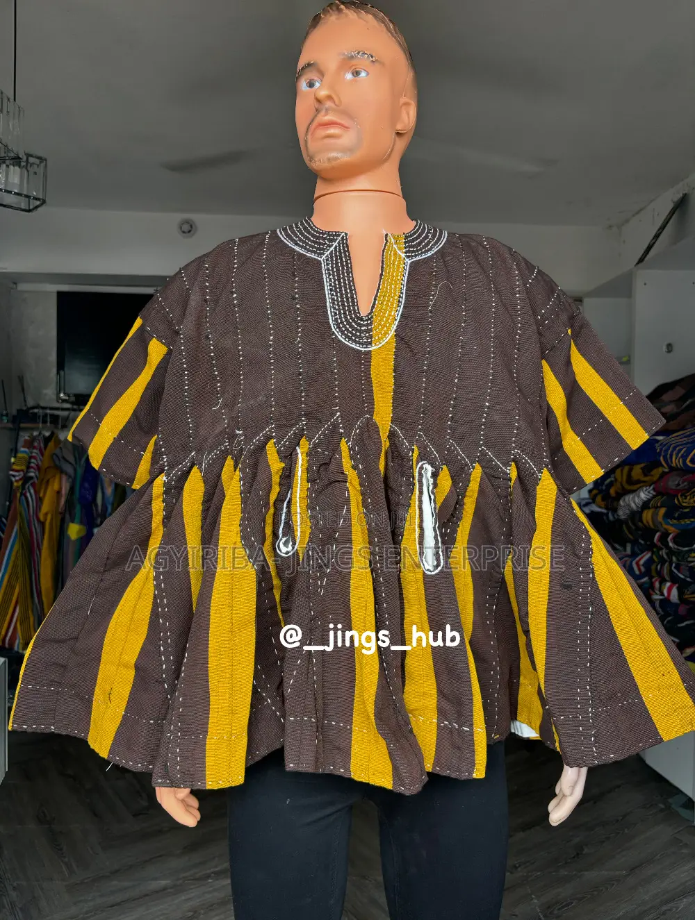 Brown and Yellow Men’S Smock