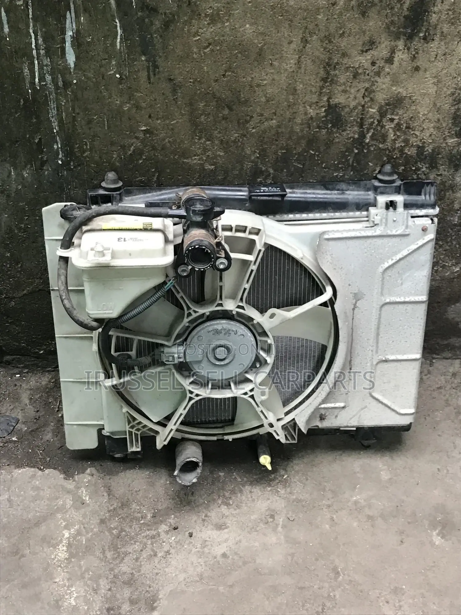 Toyota Vitz Yaris Radiator 2008-2011